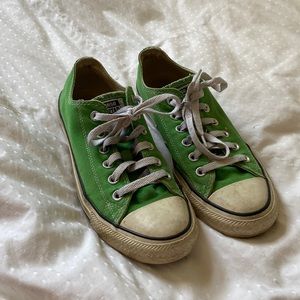Converse all stars. Green